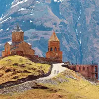 გერგეტის სამების ეკლესია