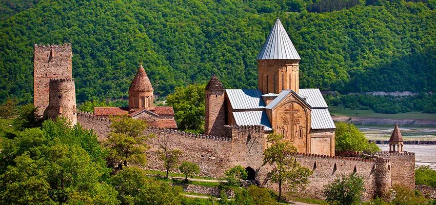 Ananuri Fortress