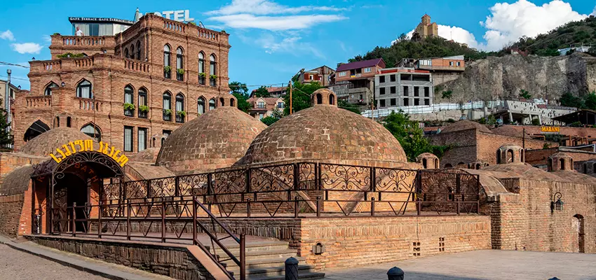 Sulfur baths in Tbilisi