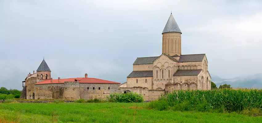 ალავერდი მონასტერი (Alaverdi Monastery)