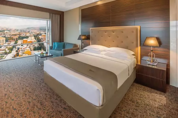 The Biltmore Hotel Tbilisi (ბილტმორი სასტუმრო)