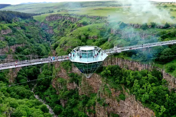 Diamond Bridge