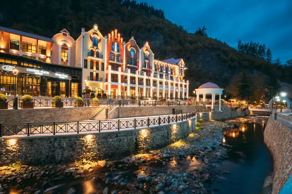 Crowne Plaza Borjomi