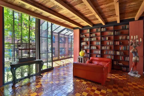 სასტუმრო Rooms Hotel