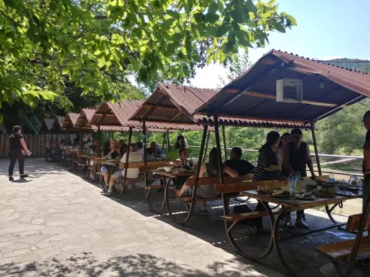 Armazis Tskaro Restaurant
