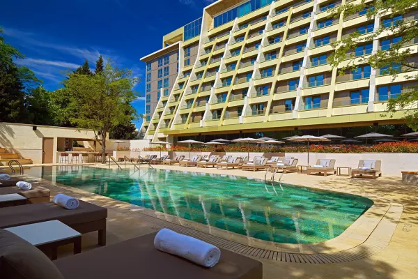 Sheraton Grand Tbilisi Metechi Palace